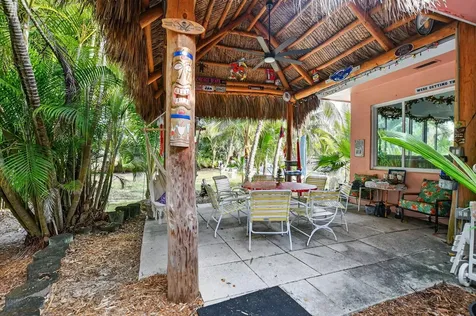 460 SE 18th Avenue Deerfield Beach FL 33441