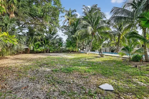 460 SE 18th Avenue Deerfield Beach FL 33441