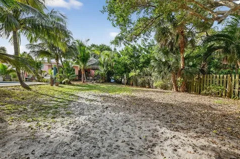 460 SE 18th Avenue Deerfield Beach FL 33441