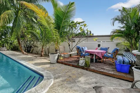 460 SE 18th Avenue Deerfield Beach FL 33441