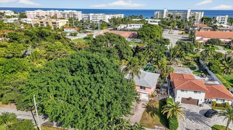 460 SE 18th Avenue Deerfield Beach FL 33441