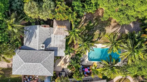 460 SE 18th Avenue Deerfield Beach FL 33441