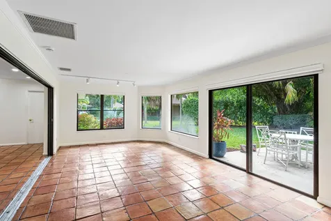 609 Cypress Key Drive Atlantis FL 33462