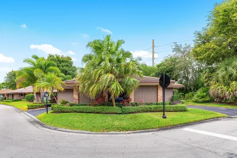 609 Cypress Key Drive Atlantis FL 33462
