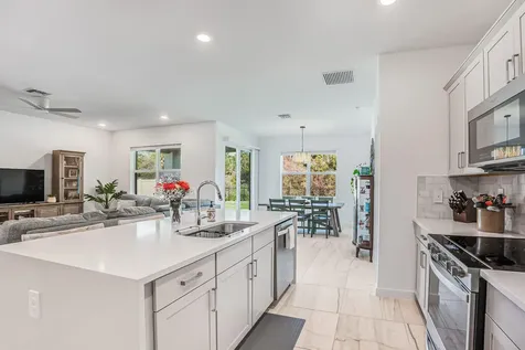 2033 Ne Ocean Dunes Drive Jensen Beach FL 34957