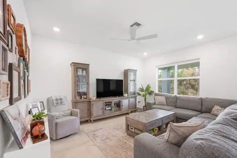 2033 Ne Ocean Dunes Drive Jensen Beach FL 34957