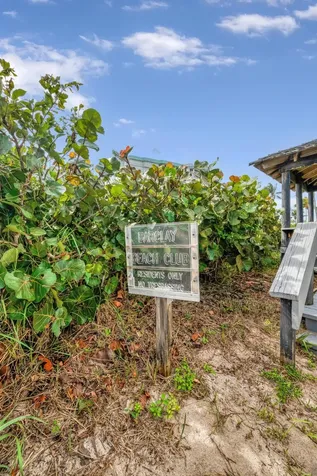 2800 N Highway A1a Hutchinson Island FL 34949