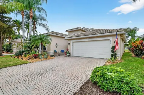 7821 Kingsley Palm Terrace Lake Worth FL 33467