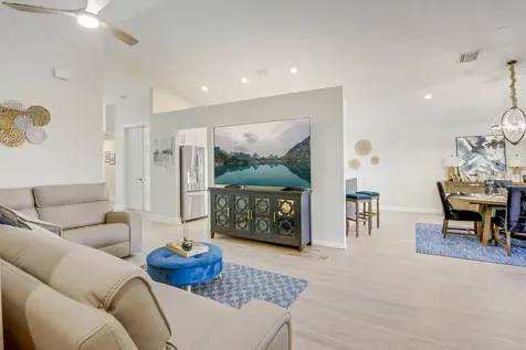 5641 Fountains Drive Lake Worth FL 33467