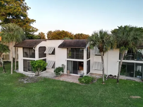 10155 Mangrove Drive Boynton Beach FL 33437