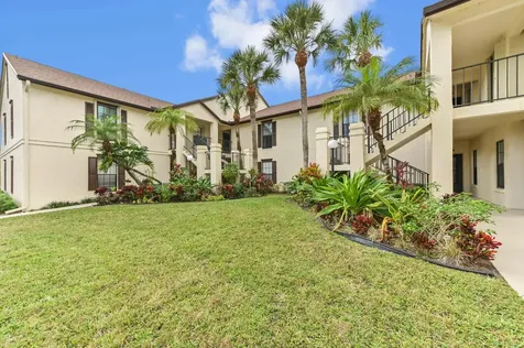 3385 Jog Park Drive Greenacres FL 33467