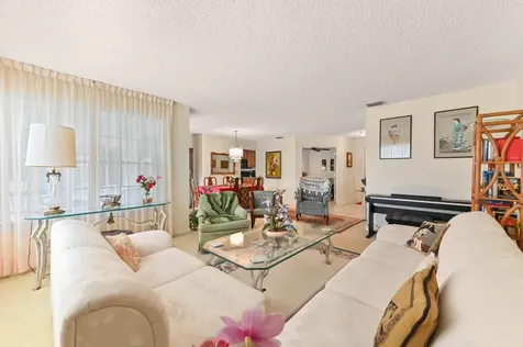 3385 Jog Park Drive Greenacres FL 33467