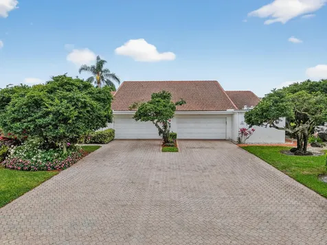 19620 Sawgrass Circle Boca Raton FL 33434