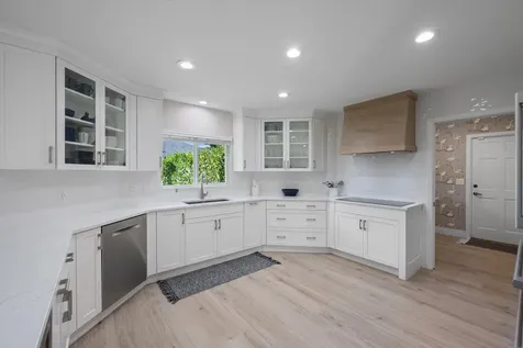 15495 Meadow Wood Drive Wellington FL 33414