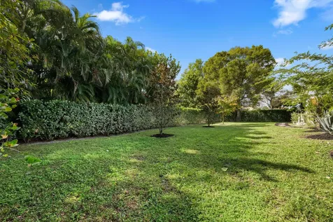 15495 Meadow Wood Drive Wellington FL 33414