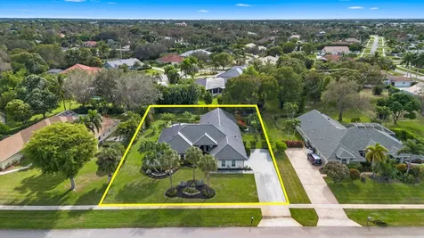 15495 Meadow Wood Drive Wellington FL 33414