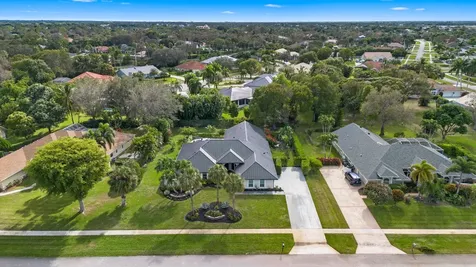 15495 Meadow Wood Drive Wellington FL 33414