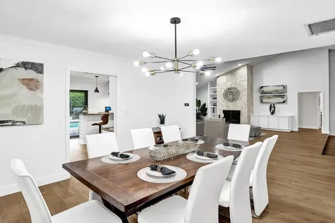 2413 Nw 40th Circle Boca Raton FL 33431