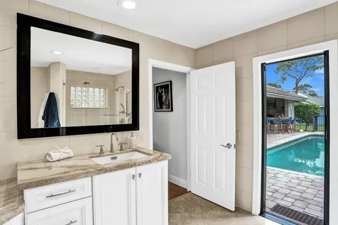 2413 Nw 40th Circle Boca Raton FL 33431