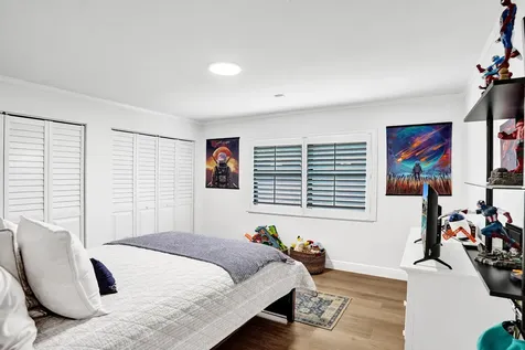 2413 Nw 40th Circle Boca Raton FL 33431