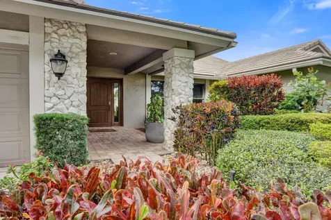 2413 Nw 40th Circle Boca Raton FL 33431