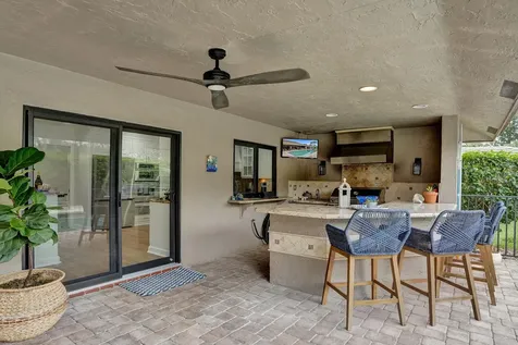 2413 Nw 40th Circle Boca Raton FL 33431