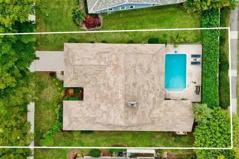 2413 Nw 40th Circle Boca Raton FL 33431