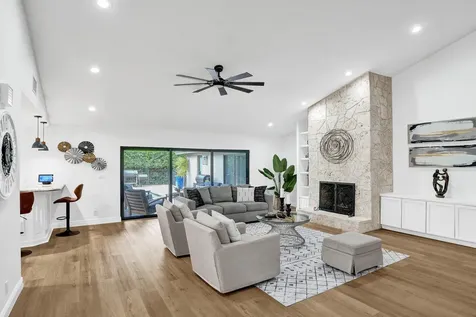 2413 Nw 40th Circle Boca Raton FL 33431