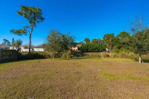 3202 SW Martin Street Port Saint Lucie FL 34953