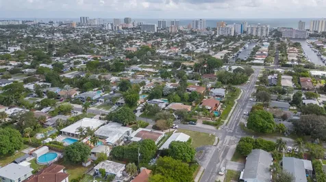 405 Ne 24th Avenue Pompano Beach FL 33062