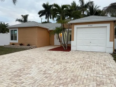 9785 Ridgecreek Road Boca Raton FL 33496
