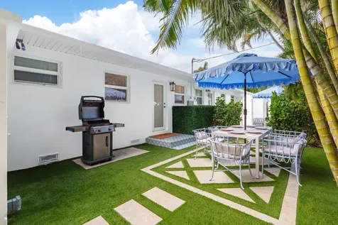 7 Fayette Drive Ocean Ridge FL 33435
