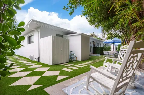 7 Fayette Drive Ocean Ridge FL 33435