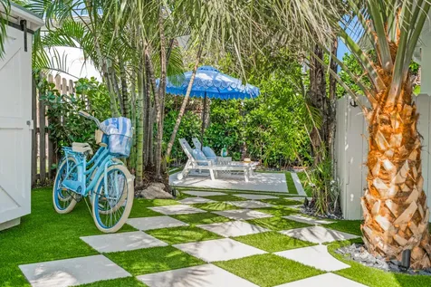 7 Fayette Drive Ocean Ridge FL 33435