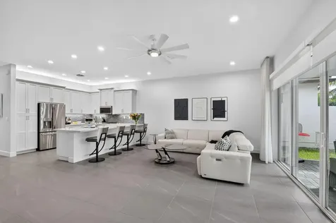 9352 Great Springs Drive Boynton Beach FL 33473
