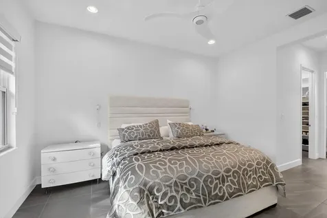 9352 Great Springs Drive Boynton Beach FL 33473