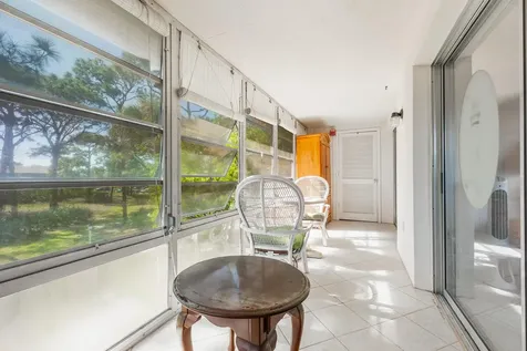 33 Lake Vista Trail Port Saint Lucie FL 34952