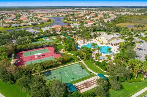 11230 Sw Barton Way Port Saint Lucie FL 34987