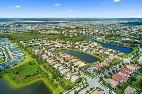 11230 Sw Barton Way Port Saint Lucie FL 34987