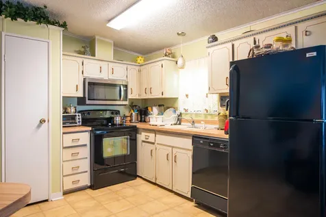 14 Jacaranda Lane Port Saint Lucie FL 34952
