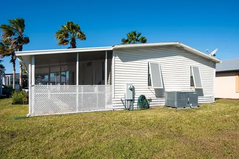 14 Jacaranda Lane Port Saint Lucie FL 34952