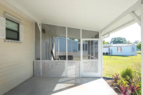 14 Jacaranda Lane Port Saint Lucie FL 34952