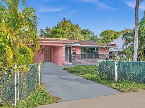 258 Sw 8th Street Dania Beach FL 33004