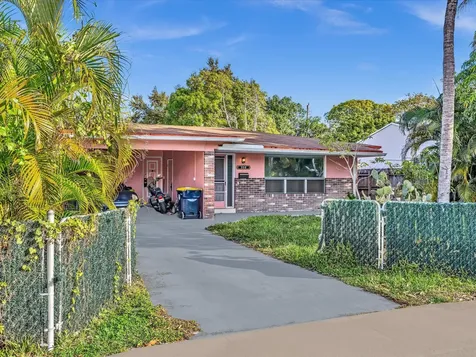 258 Sw 8th Street Dania Beach FL 33004
