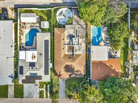 258 Sw 8th Street Dania Beach FL 33004