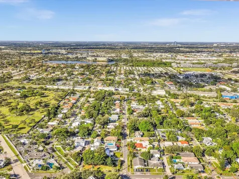 258 Sw 8th Street Dania Beach FL 33004