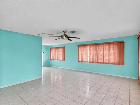 258 Sw 8th Street Dania Beach FL 33004