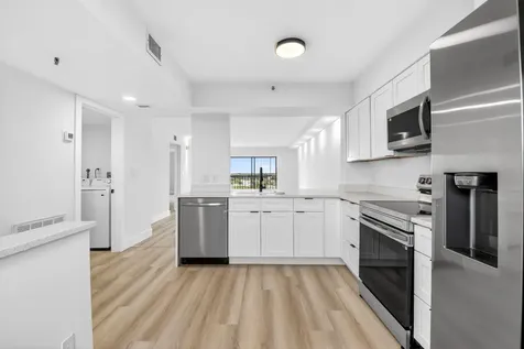 6866 Huntington Lane Delray Beach FL 33446