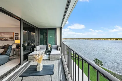 124 Lakeshore Drive North Palm Beach FL 33408