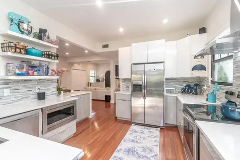 823 38th Street West Palm Beach FL 33407